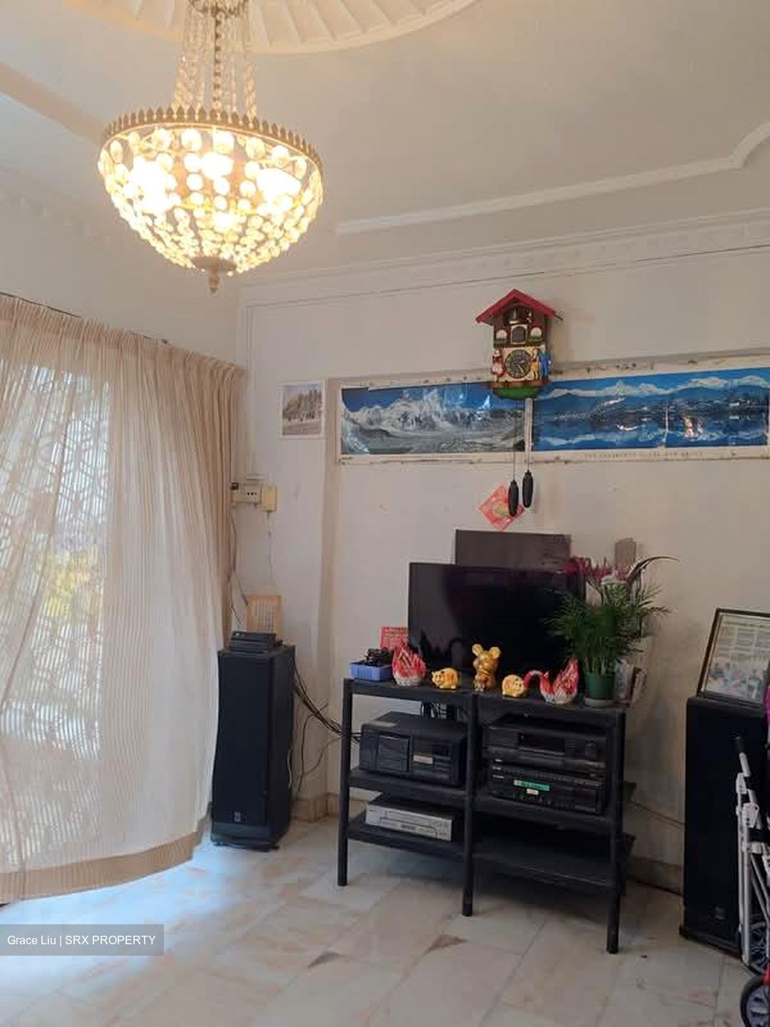 Blk 548 Jurong West Street 42 (Jurong West), HDB Executive #572058491